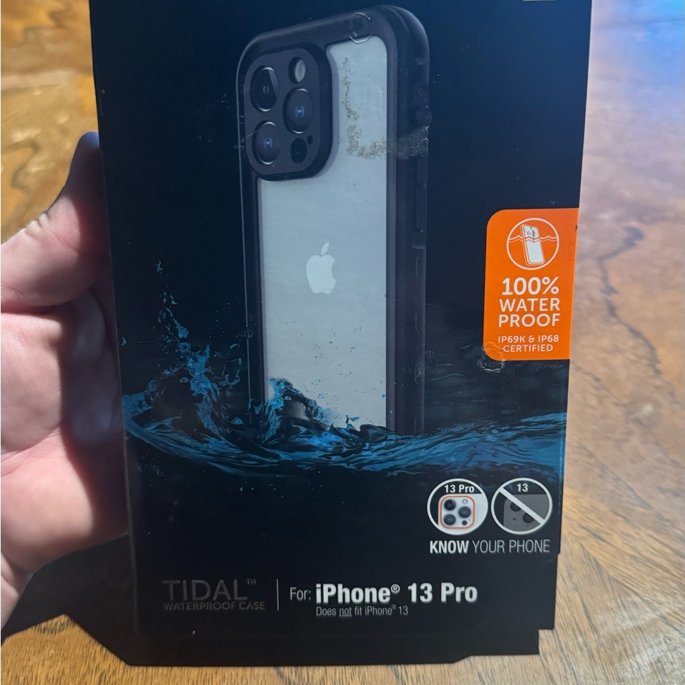 Body glove brand tidal waterproof phone case iPhone 13 Pro